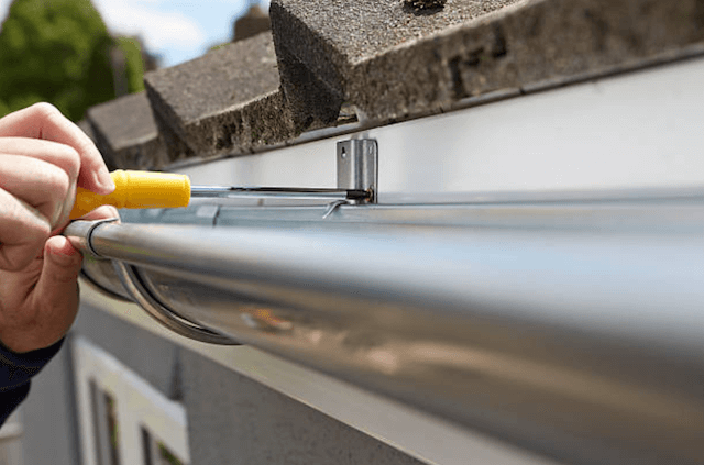 gutter repair clifton